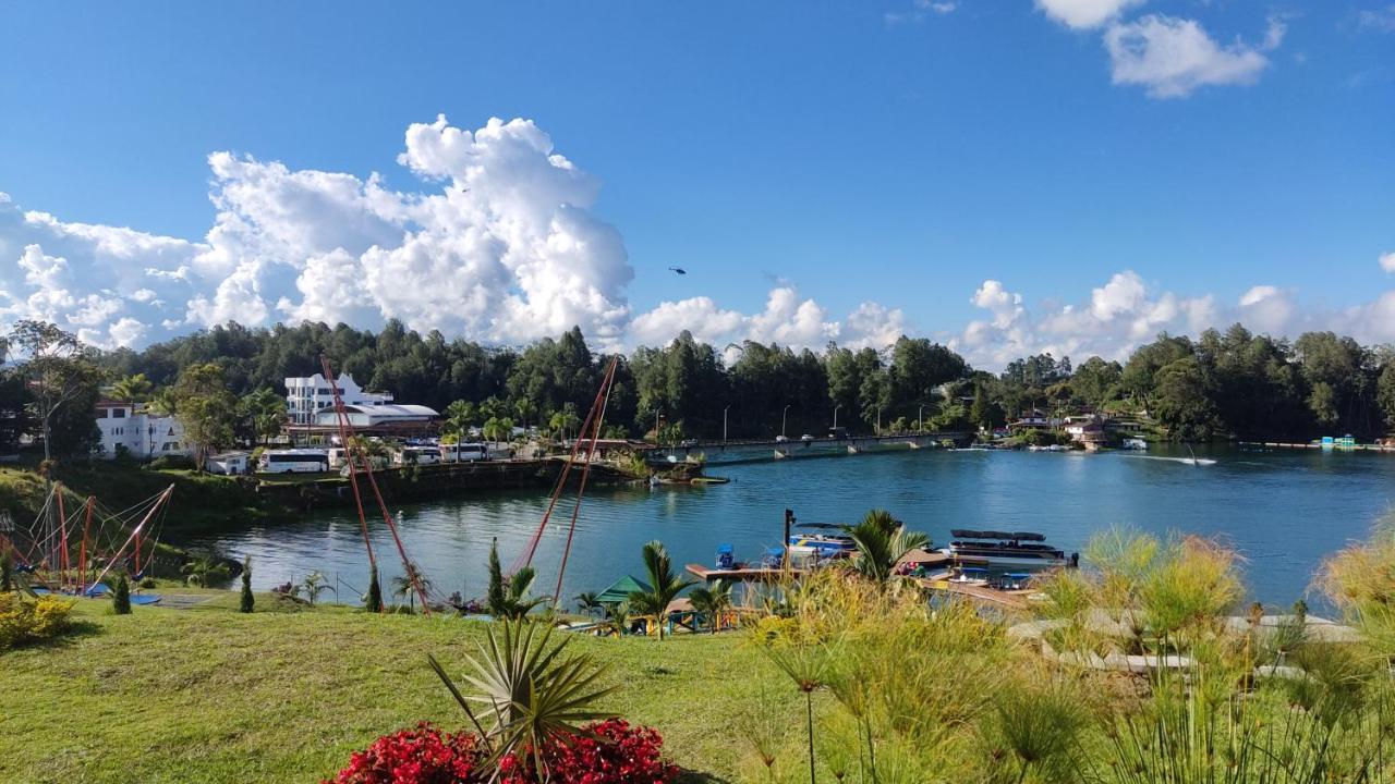 Hotel Aguas Abiertas Guatapé Dış mekan fotoğraf