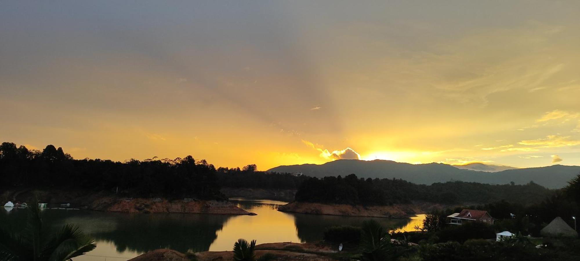 Hotel Aguas Abiertas Guatapé Dış mekan fotoğraf